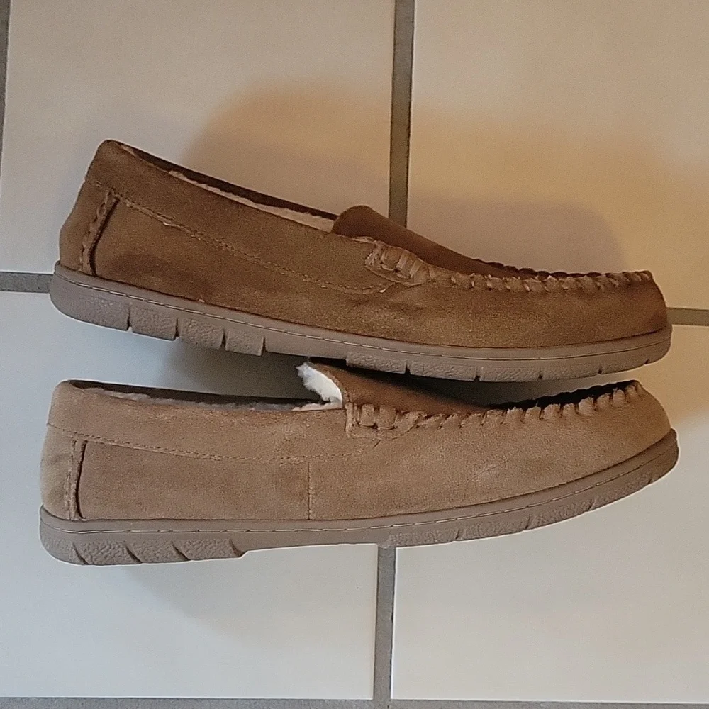 Lands' End Men's Suede Leather Moccasin Slippers faux fur lining